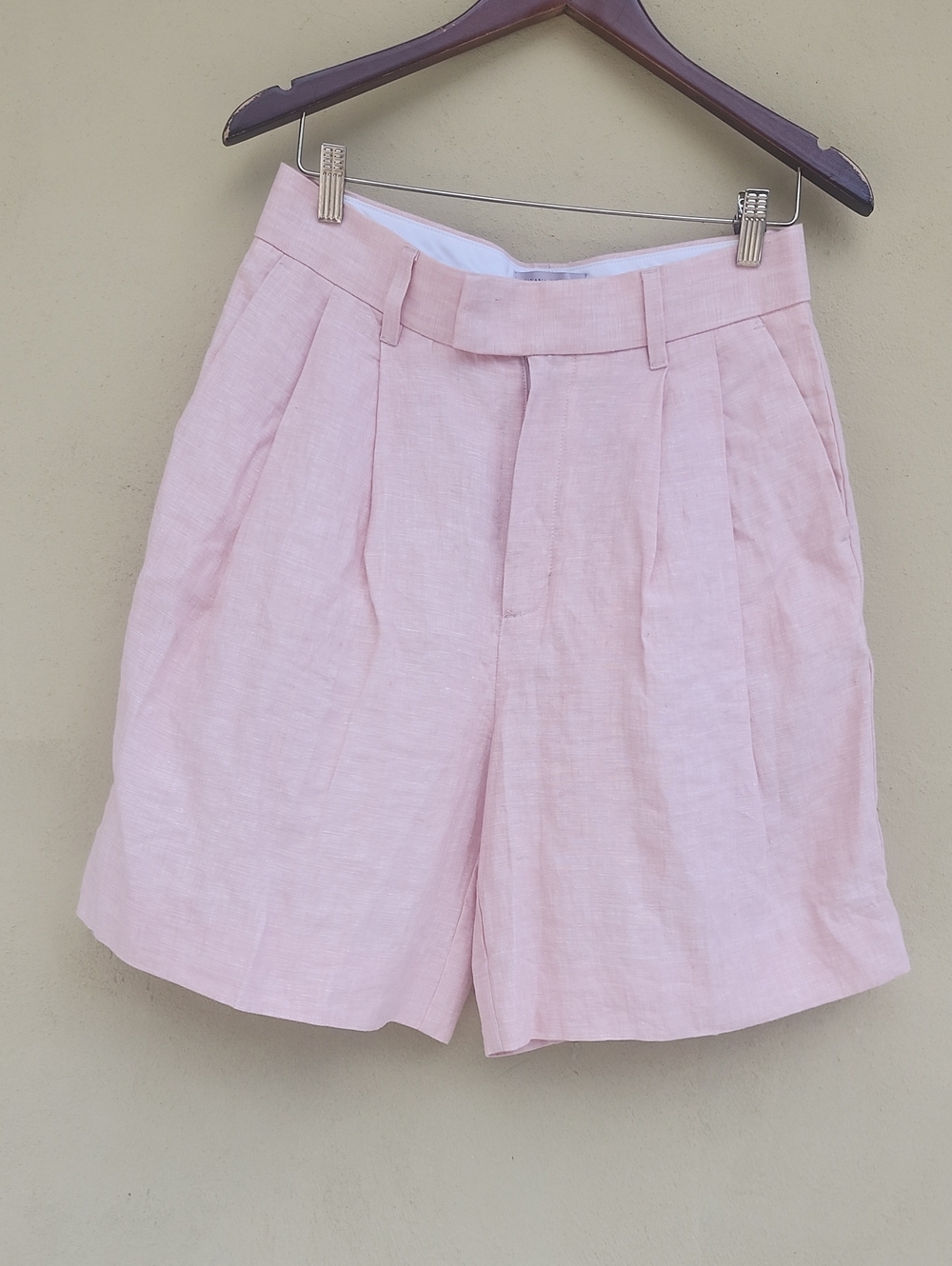 Banana Republic Light Pink Linen Blend Tailored Bermuda Shorts